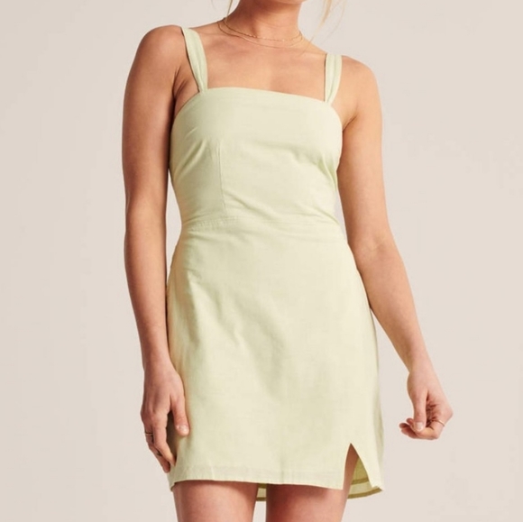 Abercrombie & Fitch Dresses & Skirts - Abercrombie and Fitch 100% Cotton Mint Green Wide Strap Mini Dress Size XS